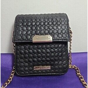 RAMPAGE BLACK QUILTED CROSS BODY W/ HEAVY GOLD CHAIN STRAP